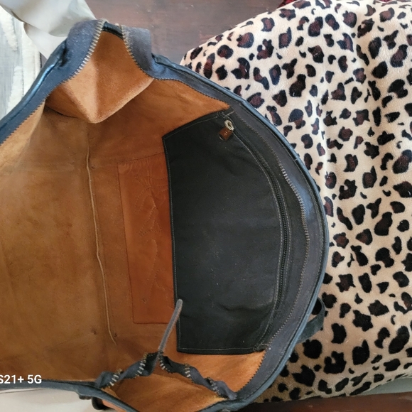 S. Vehr large one of kind leather tote. Vintage late1980's - Picture 4 of 10